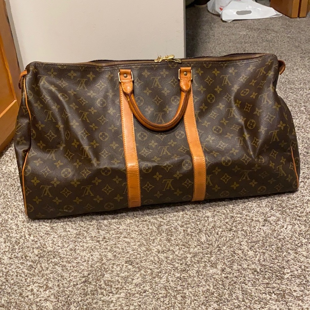 **1990 Vintage Louis Vuitton duffle**